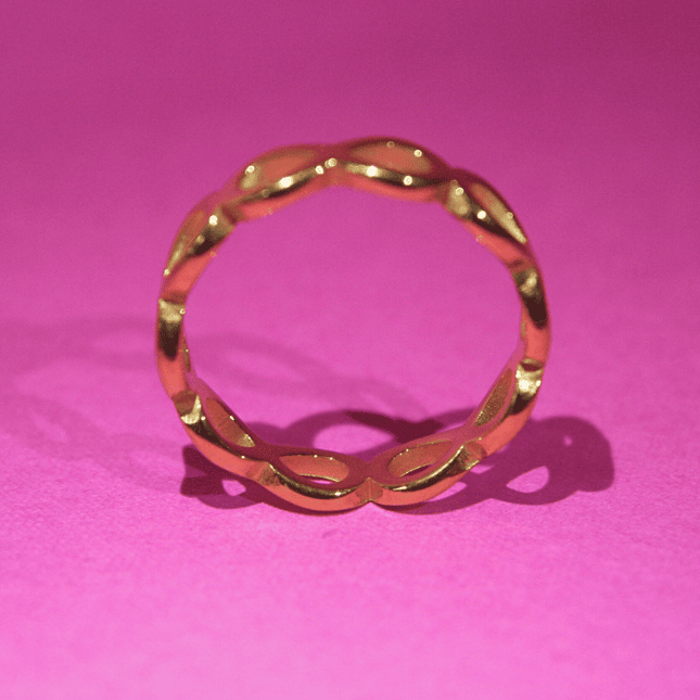 Anillo INFINITO Eterno Dorado