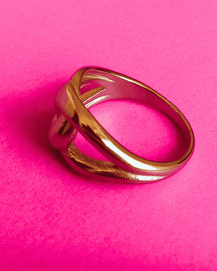 Anillo LAZO Elegante Dorado