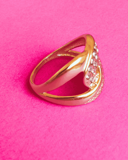 Anillo LAZO RADIANTE con Circonitas Dorado