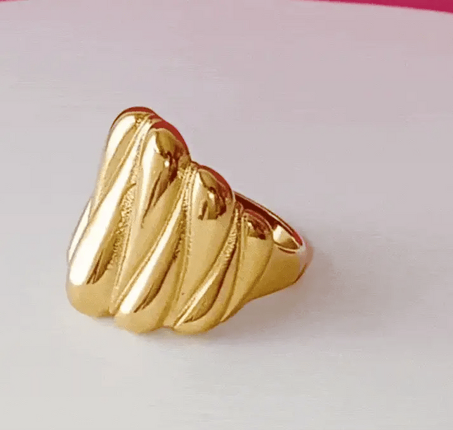 Anillo ONDAS Dorado
