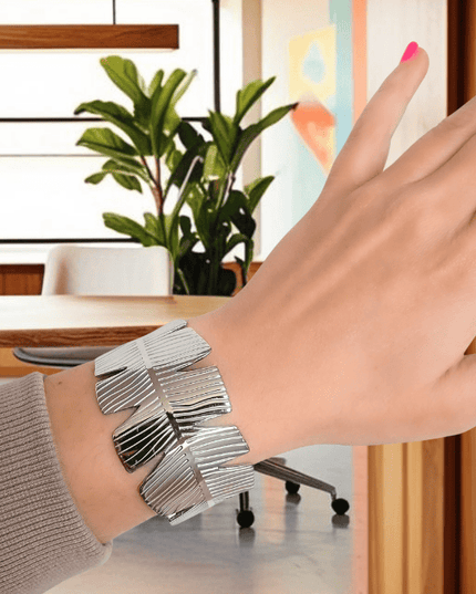 Brazalete HOJA ELEGANTE Plateado
