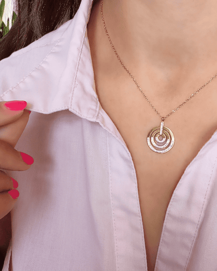 Colgante ESPIRAL Dorado con Circonitas