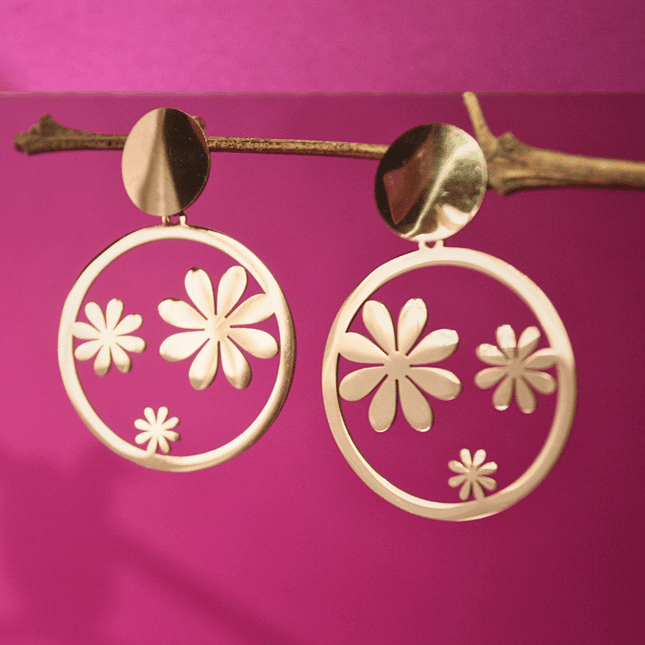 Pendientes ARO con FLORES Margaritas Dorado