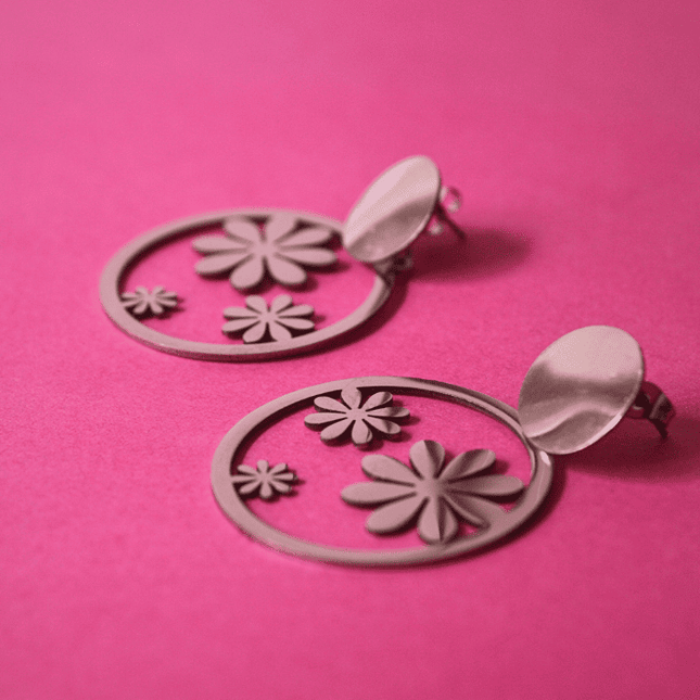 Pendientes ARO con FLORES Margaritas Plateado