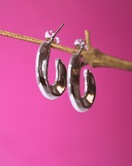 Pendientes LETRA C Liso Plateado