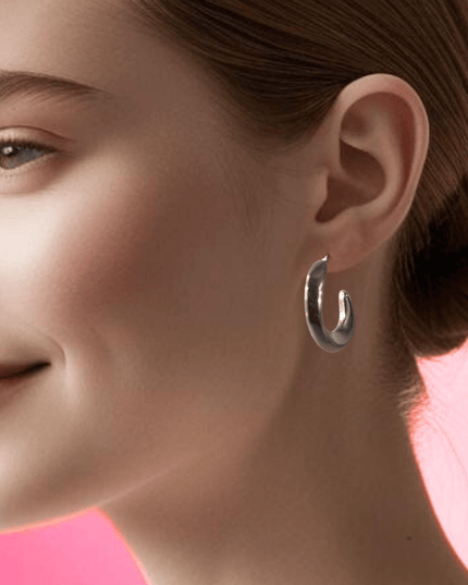 Pendientes LETRA C Liso Plateado