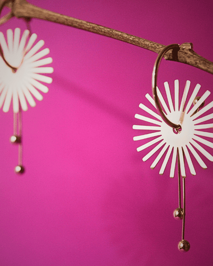 Pendientes SOL RADIANTE Dorado